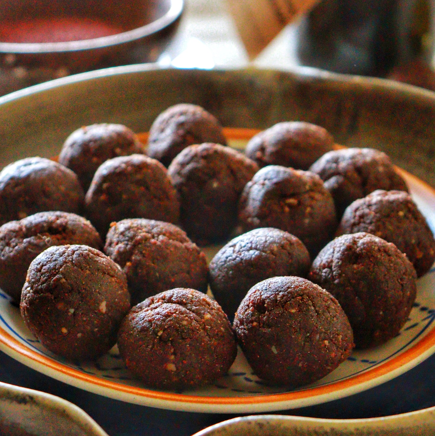 Chocolate Ragi Laddu for Strength & Gut Health | Sugar-free & Made with Peanut Butter