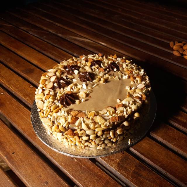 Caramel Chocolate Cake with Nuts (600g) - Sampoorna Ahara - Healthy Food, Tasty Food