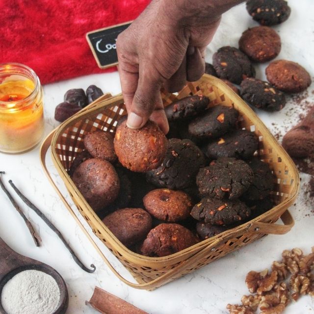 Date and Walnut Cookies | Sugar-free, Wholegrain & Plant-based
