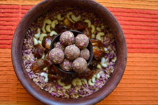 Panir Rose Gulkhand Ladoo - 200g - Sampoorna Ahara - Healthy Food, Food Delivery, Food Order Online, Healthy Snacks, Healthy Breakfast, Sourdough Breads, Sugar-free Desserts